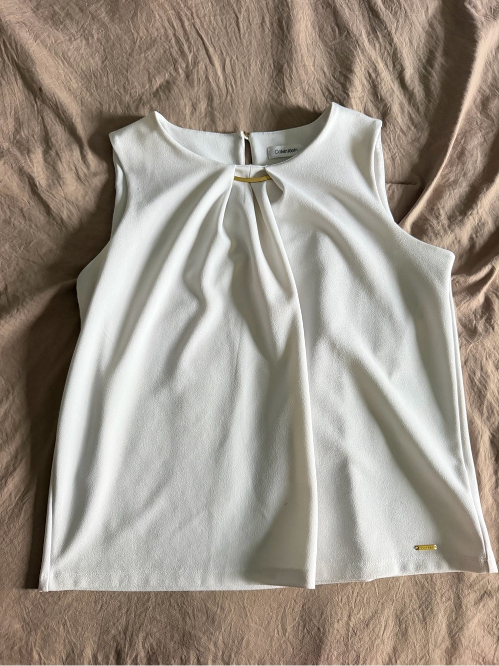 Calvin Klein White Sleeveless Keyhole Pleat Top with Gold Accent